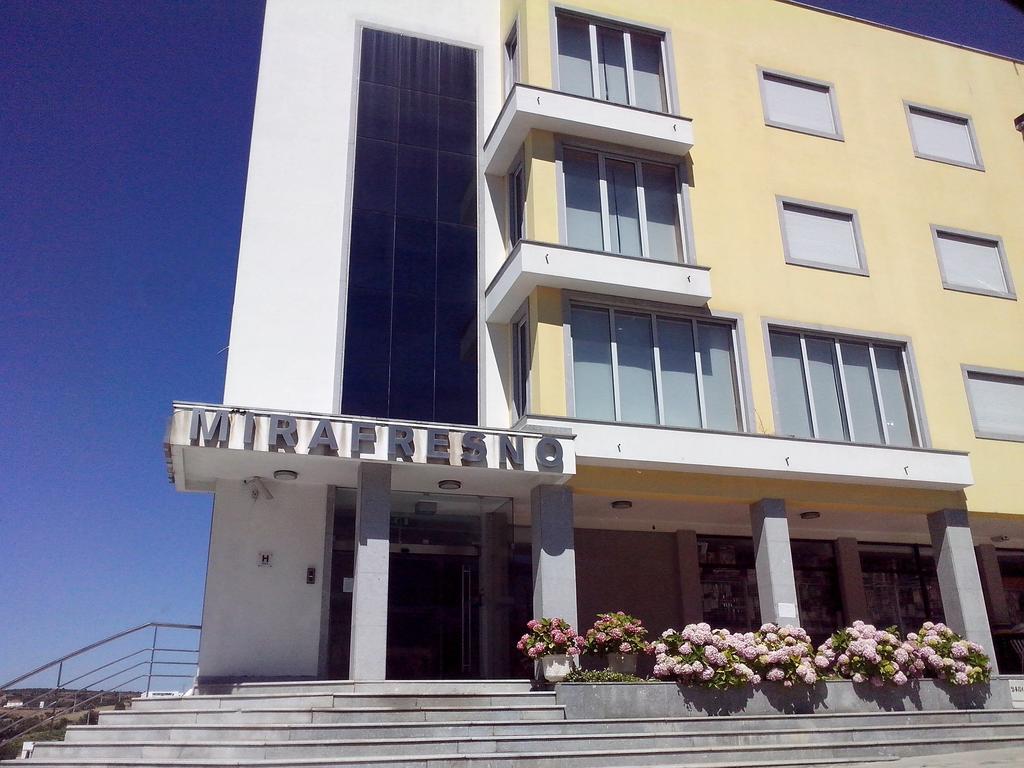 Hotel Mirafresno 米兰达·杜·杜罗 外观 照片